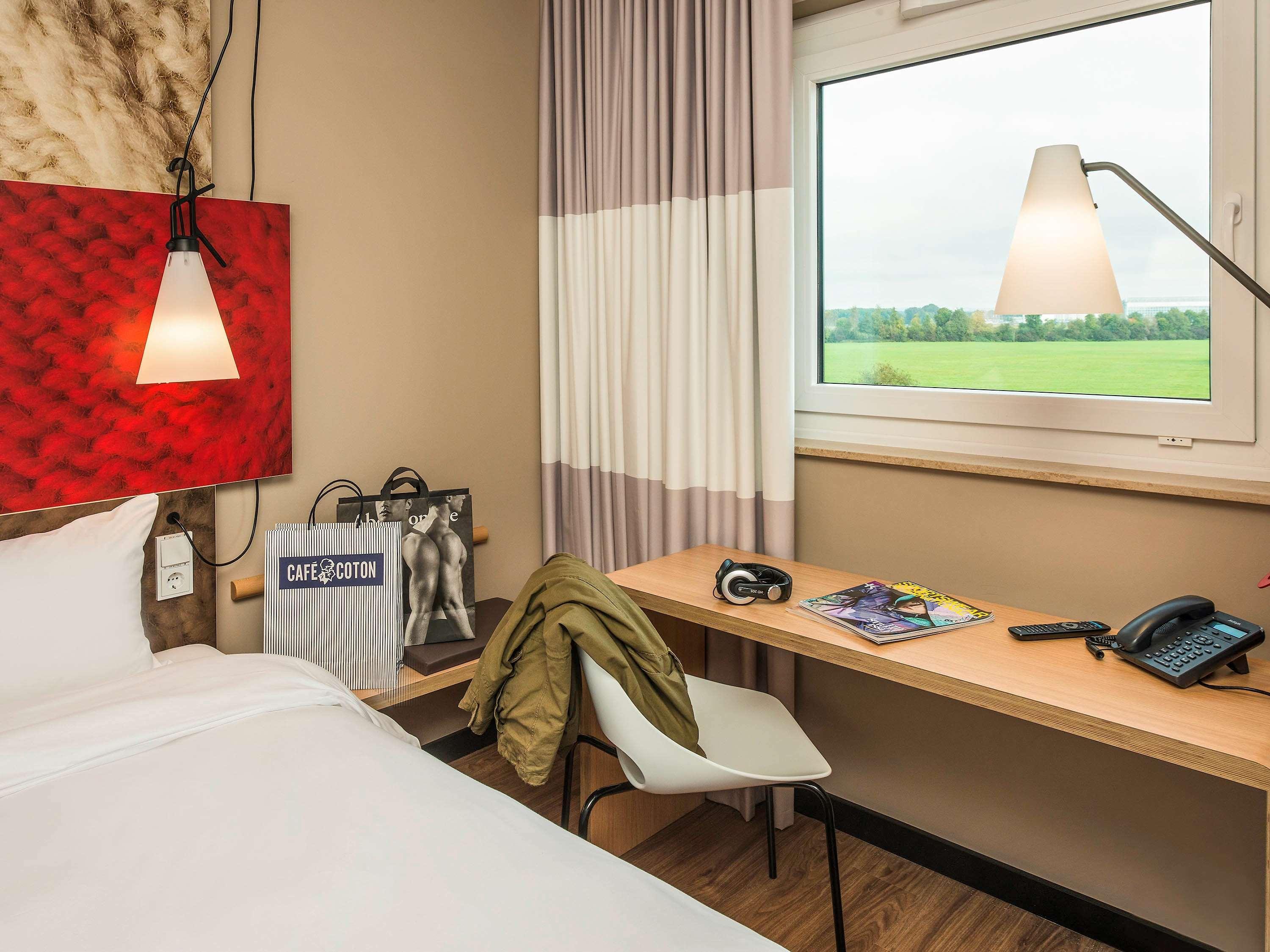 Ibis Muenchen Airport Sued 2*